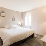 Hotel Le Trefle A Quatre Feuilles 3*