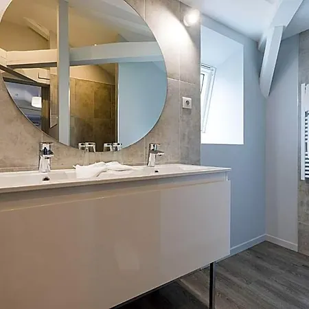Le Trefle A Quatre Feuilles Hotel 3*