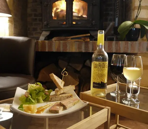 מלון Le Trefle A Quatre Feuilles 3*