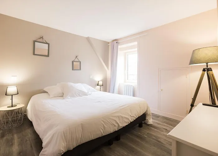 מלון Le Trefle A Quatre Feuilles 3*